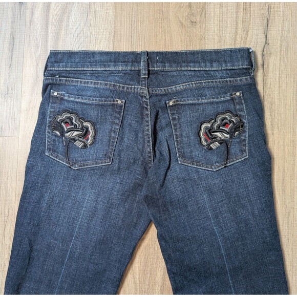 White House Black Market Size 6 Short Flare Noir Floral Embroidered Whimsigoth - Picture 4 of 12